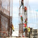 El peso invisible que frena a la construcción: los impuestos ya representan más del 50% del costo de las obras